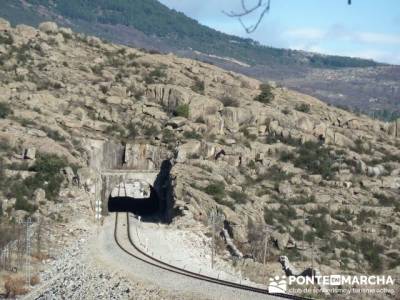 Senderismo Sierra Norte Madrid - Belén Viviente de Buitrago; senderismo huelva